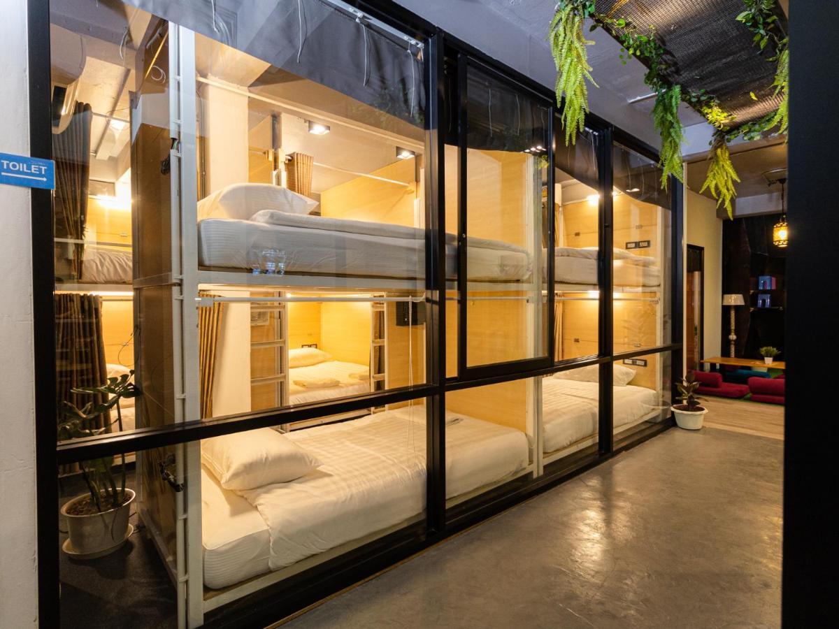 Khao San Social Capsule Hostel Bangkok Zewnętrze zdjęcie