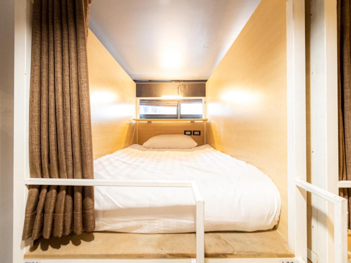 Khao San Social Capsule Hostel Bangkok Zewnętrze zdjęcie