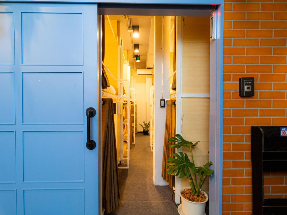 Khao San Social Capsule Hostel Bangkok Zewnętrze zdjęcie